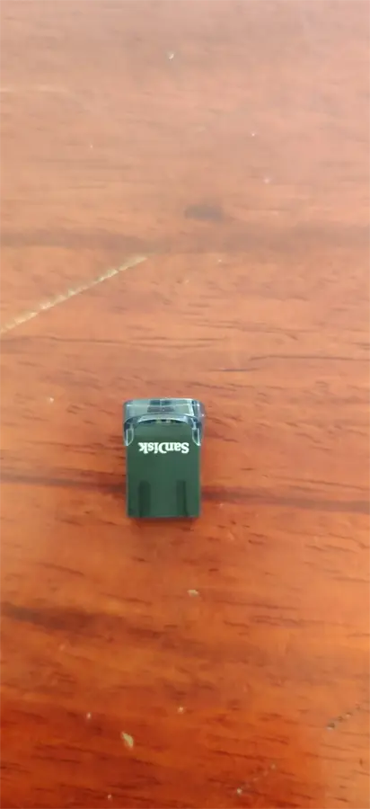 Khách hàng review USB 3.1 16GB Sandisk SDCZ430 4