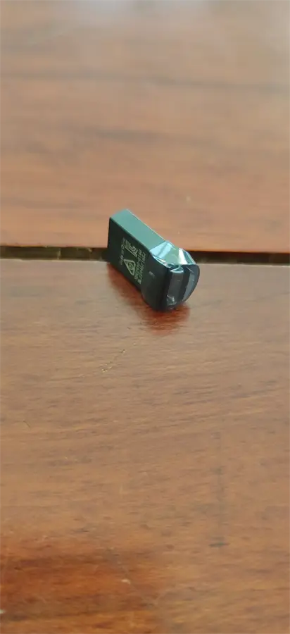 Khách hàng review USB 3.1 16GB Sandisk SDCZ430 3