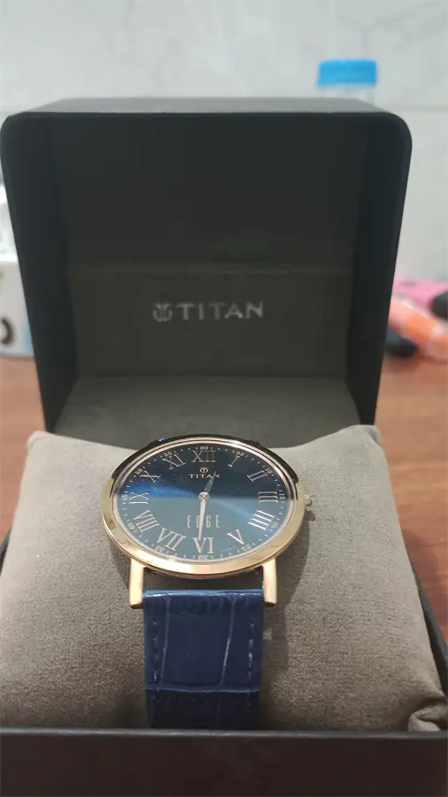 Khách hàng review Đồng hồ TITAN 37 mm Nam 1595WL02 2