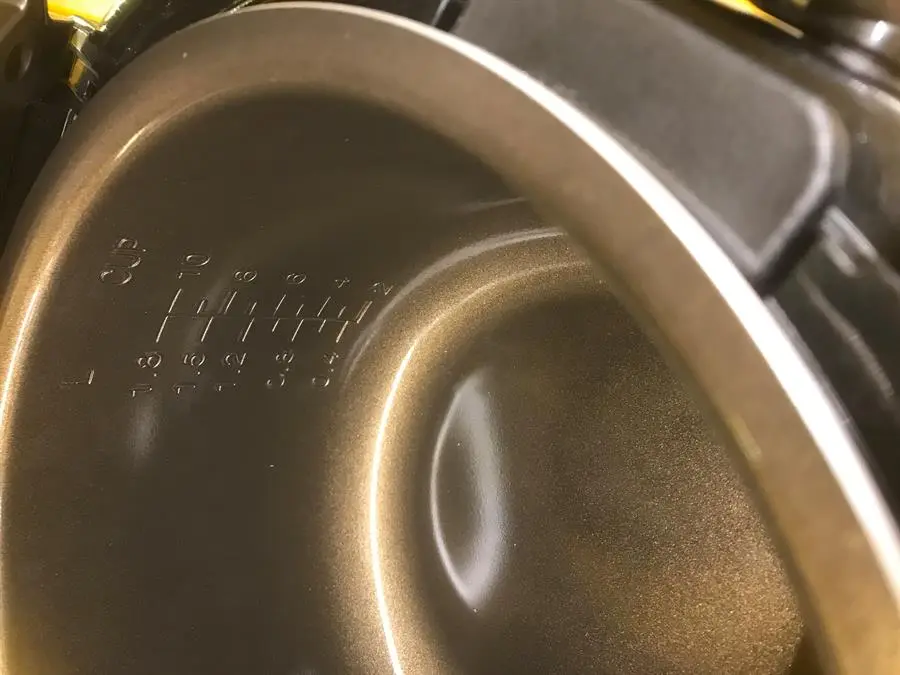 Khách hàng review Nồi cơm điện tử Kangaroo 1.8 lít KG595 9