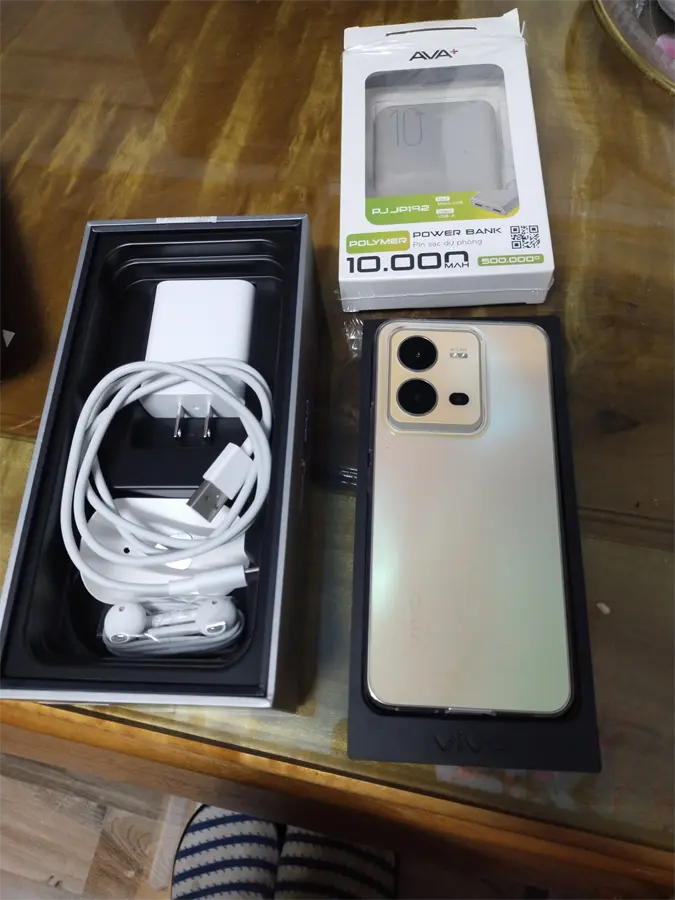 Khách hàng review Điện thoại vivo V25E 2
