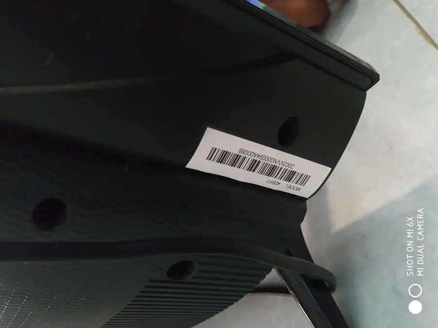 Khách hàng review Smart Tivi FFalcon 40 inch 40SF1 1