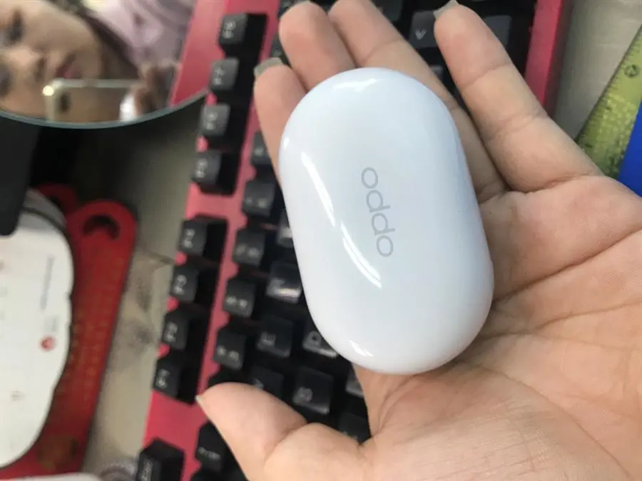 Khách hàng review Tai nghe Bluetooth True Wireless OPPO ENCO Buds ETI81 11