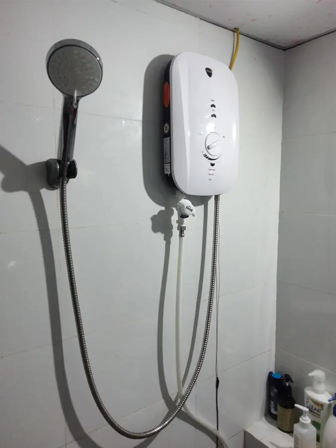 Khách hàng review Máy nước nóng trực tiếp Ferroli 4500W MIDO-MSP 4.5S 21