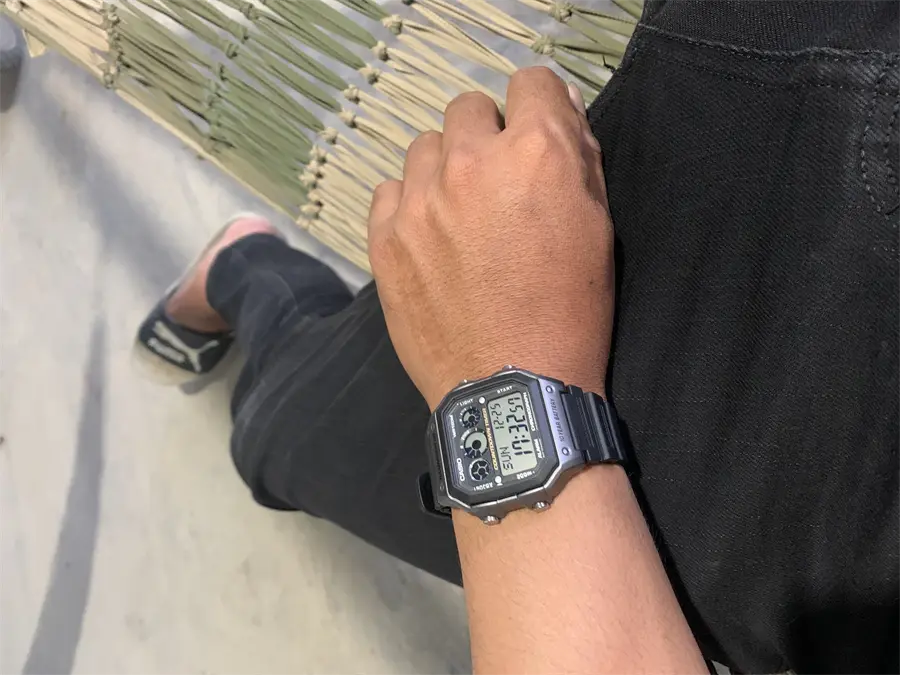 Khách hàng review Đồng hồ CASIO Timeless 42 mm Nam AE-1300WH-8AVDF 5