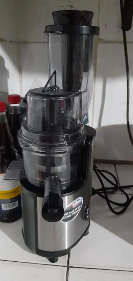 Khách hàng review Máy ép chậm Crystal GS-137L 10