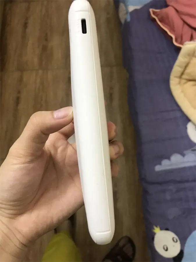 Khách hàng review Pin sạc dự phòng Polymer 10000mAh Type C 10W AVA  PB100S 6