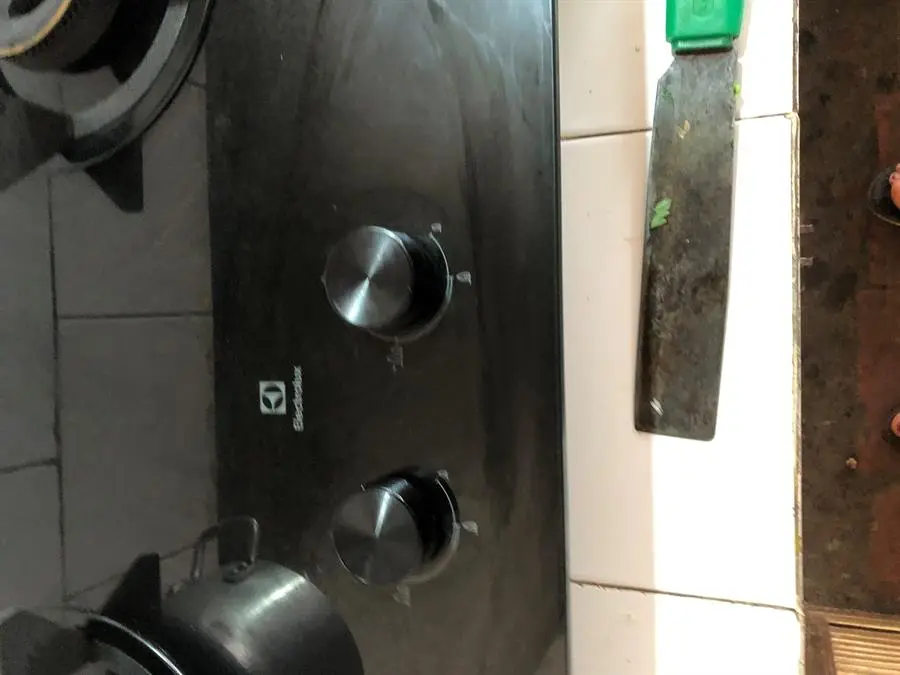 Khách hàng review Bếp ga âm Electrolux EHG7230BE 5