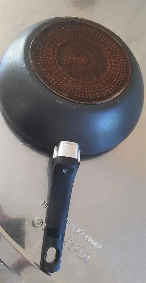 Khách hàng review Chảo nhôm sâu chống dính vân đá đáy từ 28 cm Tefal Ultimate G2681972 2
