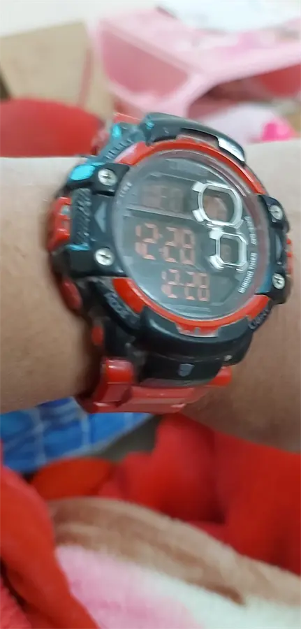 Khách hàng review Đồng hồ G-SHOCK 52.5 mm Nam GA-710GB-1ADR 2