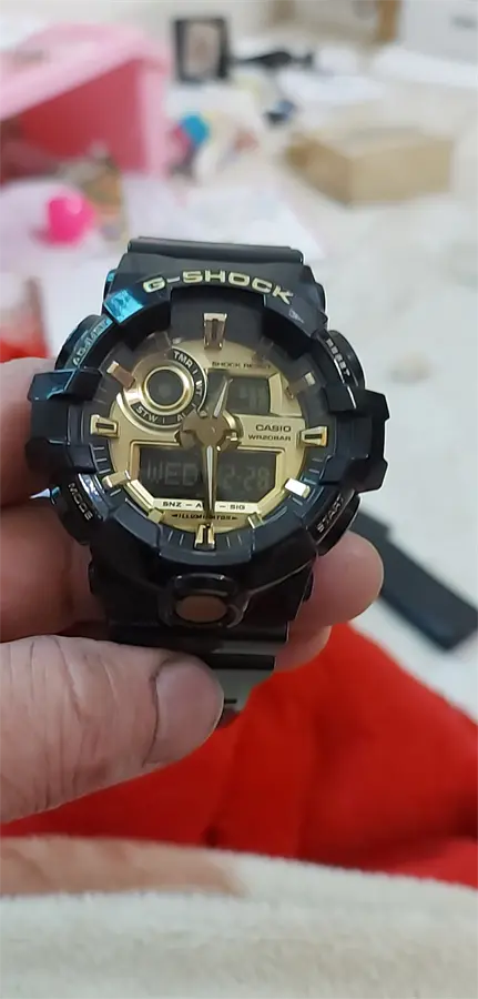 Khách hàng review Đồng hồ G-SHOCK 52.5 mm Nam GA-710GB-1ADR 3
