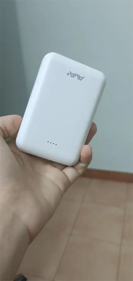 Khách hàng review Pin sạc dự phòng Polymer 10000mAh Type C 15W AVA  DS2107 10
