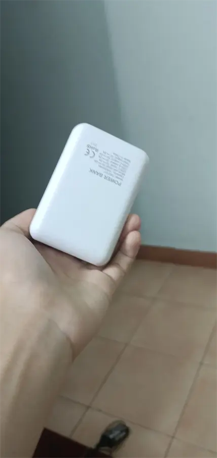 Khách hàng review Pin sạc dự phòng Polymer 10000mAh Type C 15W AVA  DS2107 11