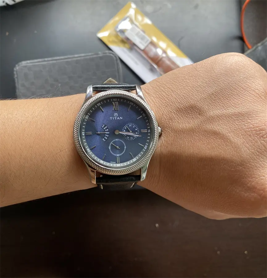 Khách hàng review Đồng hồ TITAN Retrograde 42 mm Nam 1768SL03 1