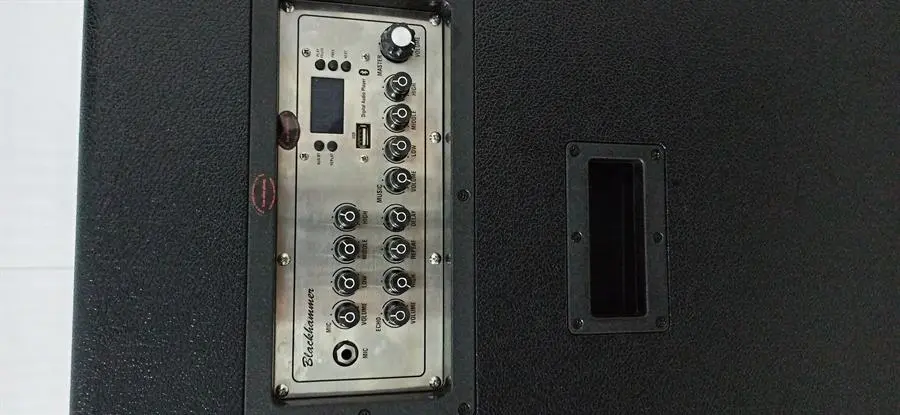 Khách hàng review Cặp loa điện karaoke BlackHammer BH-410 400W 6