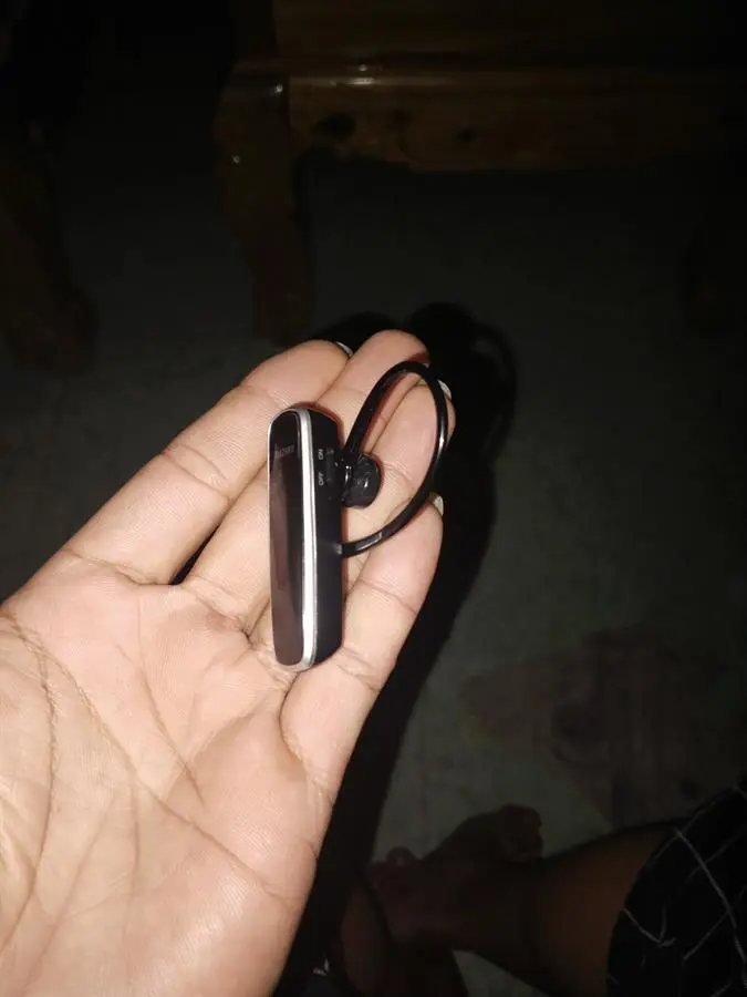 Khách hàng review Tai nghe Bluetooth 1 Bên Mozard LE003 7