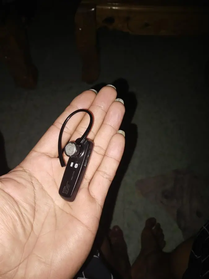 Khách hàng review Tai nghe Bluetooth 1 Bên Mozard LE003 8