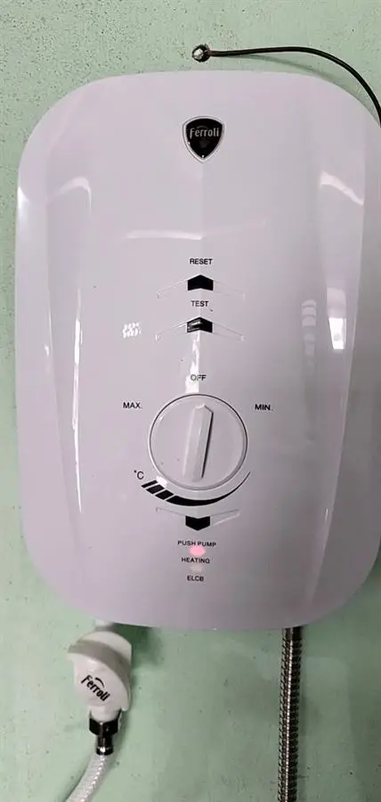 Khách hàng review Máy nước nóng trực tiếp Ferroli 4500W MIDO-MSP 4.5S 20