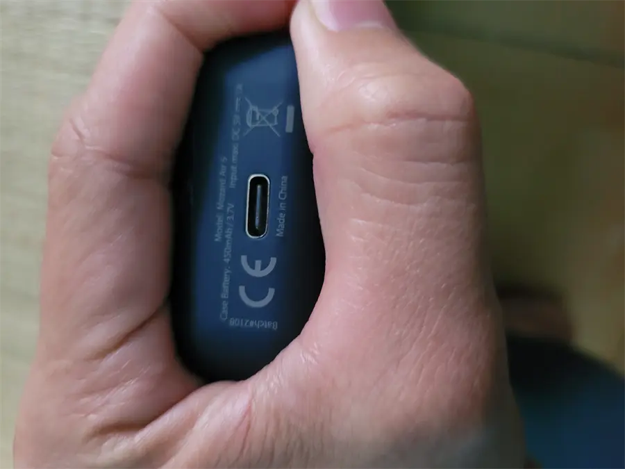 Khách hàng review Tai nghe Bluetooth True Wireless Mozard Air 6 17