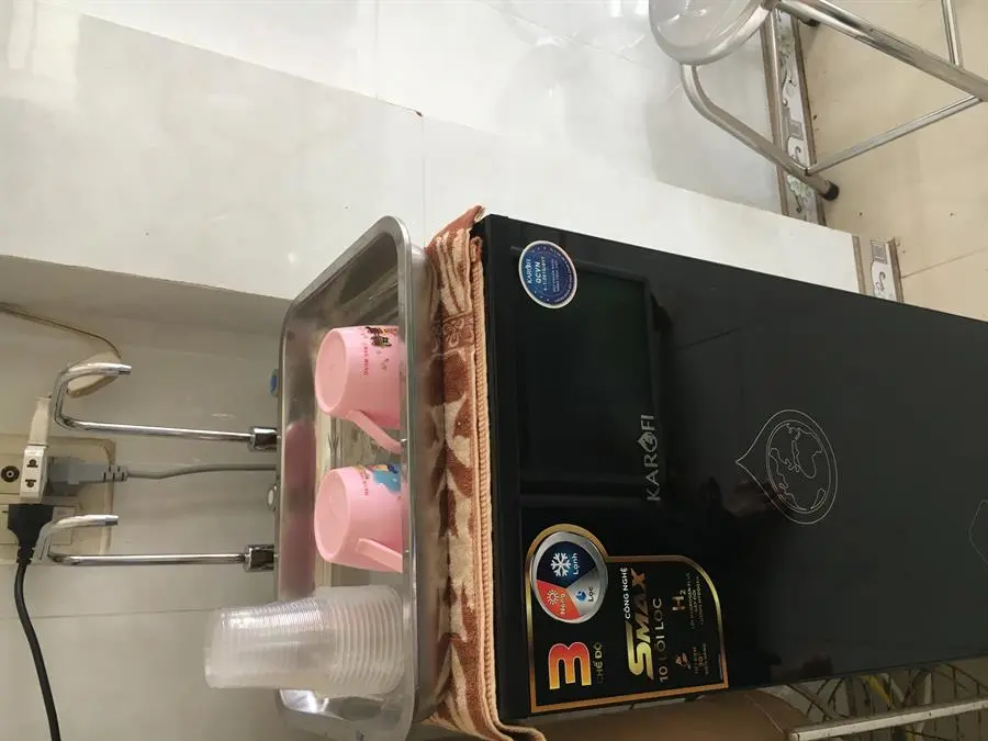 Khách hàng review Máy lọc nước RO nóng nguội lạnh Hydrogen Karofi KAD-X39 10 lõi 99