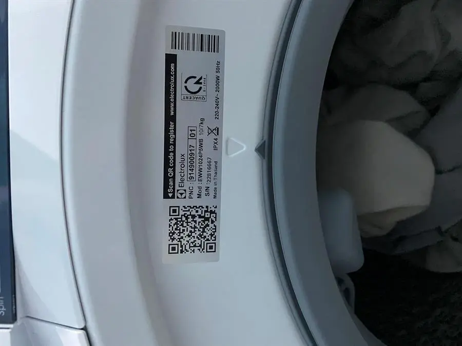 Khách hàng review Máy giặt sấy Electrolux UltimateCare 500 Inverter giặt 10 kg - sấy 7 kg EWW1024P5WB 6