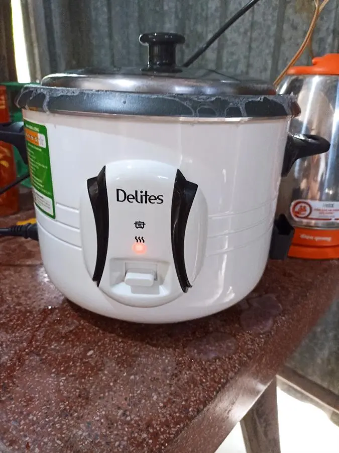 Khách hàng review Nồi cơm nắp rời Delites 1.5 lít NCR1502 31