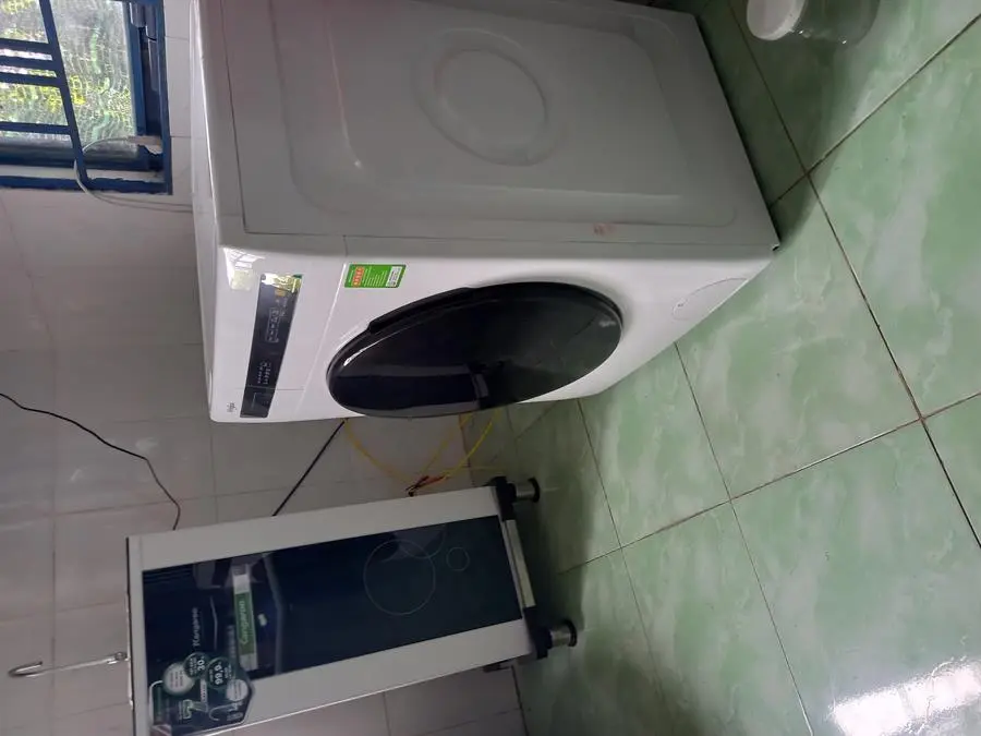 Khách hàng review Máy giặt Whirlpool FreshCare Inverter 8 kg FWEB8002FW 8