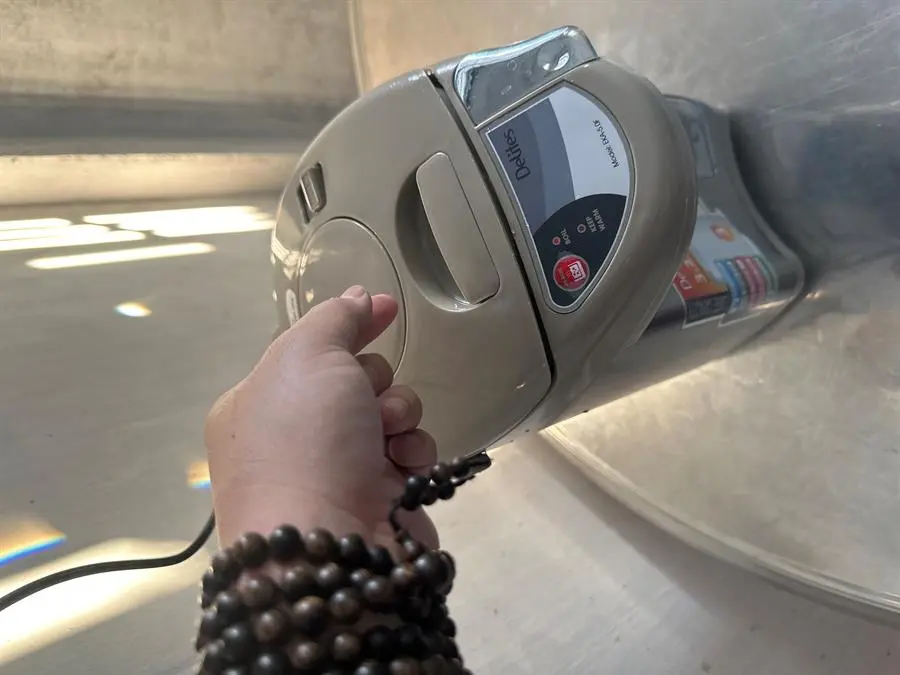 Khách hàng review Bình thủy điện Delites EKA-5.0F 3.2 lít 5