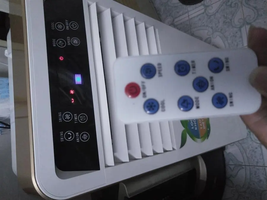 Khách hàng review Quạt điều hòa Delites FL-918 120W 2