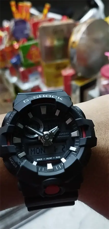 Khách hàng review Đồng hồ G-SHOCK 52.5 mm Nam GA-700-1ADR 1