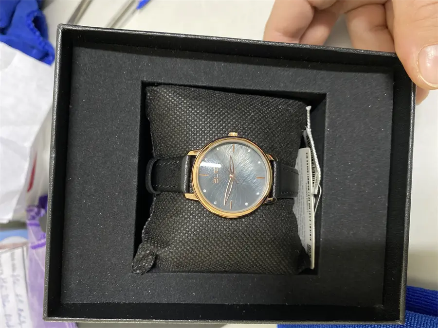 Khách hàng review Đồng hồ ELIO 31 mm Nữ EL021-02 2