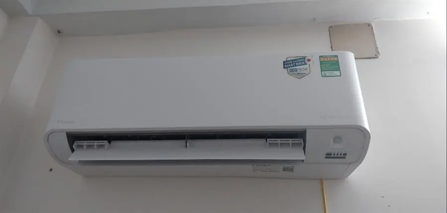 Khách hàng review Máy lạnh Daikin Inverter 1.5 HP FTKY35WMVMV 6