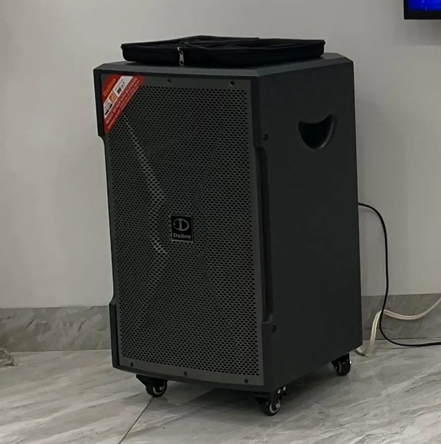 Khách hàng review Loa kéo karaoke Dalton TS-12G450X 500W 4
