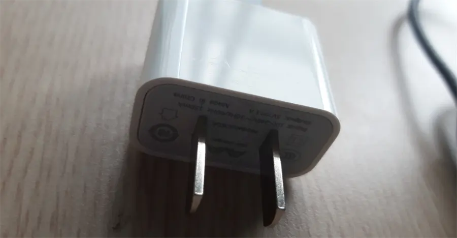 Khách hàng review Adapter sạc USB 5W AVA JC62A 3
