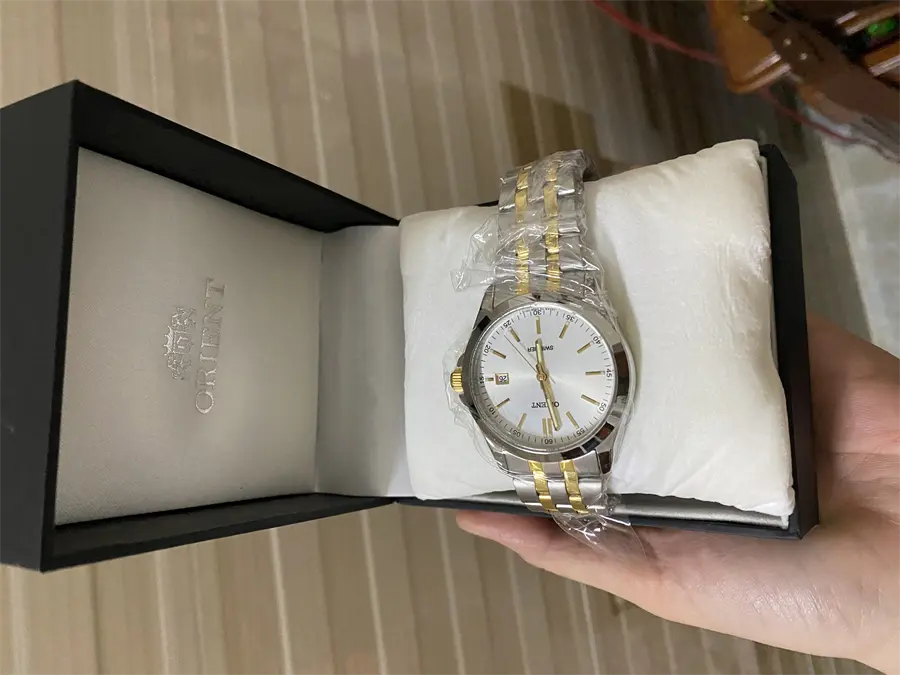 Khách hàng review Đồng hồ ORIENT 37.3 mm Nam SUND6001W0 1