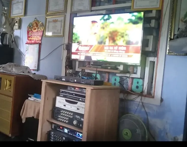 Khách hàng review Smart Tivi LG 4K 43 inch 43UP7550PTC 2
