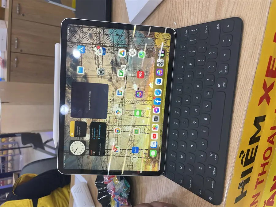 Khách hàng review Bao da bàn phím Smart Keyboard Folio 2 iPad Pro 11 inch Apple MXNK2 2