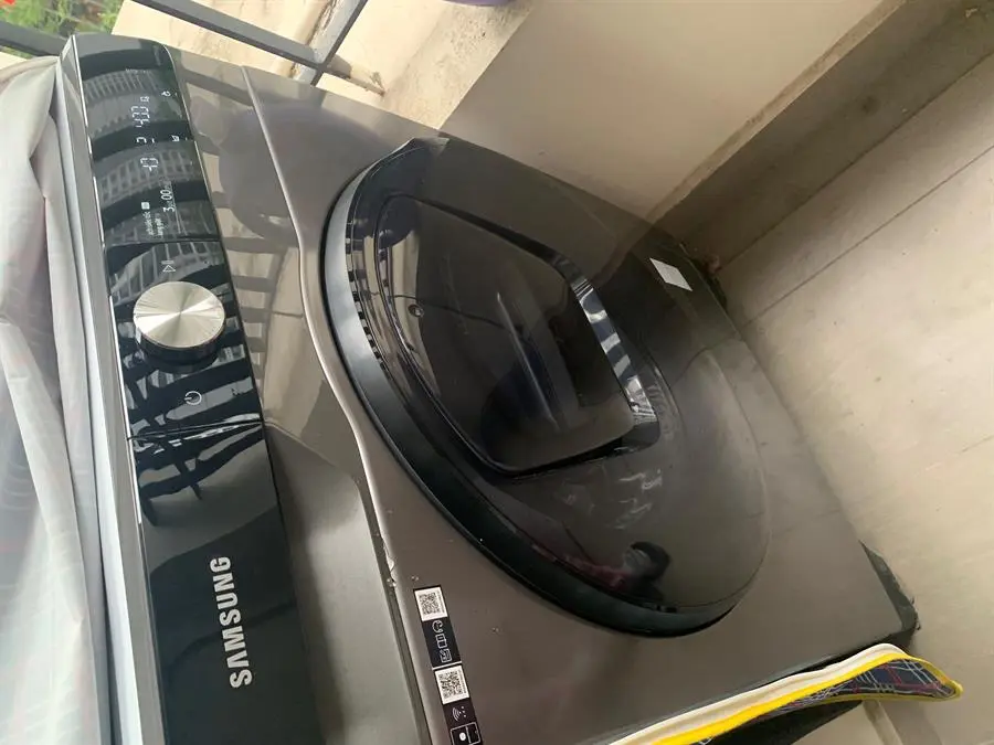 Khách hàng review Máy giặt sấy Samsung Addwash Inverter giặt 9.5 kg - sấy 6 kg WD95T754DBX/SV 11