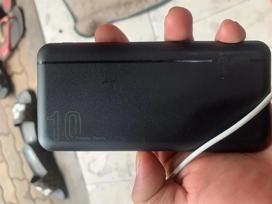 Khách hàng review Pin sạc dự phòng Polymer 10000mAh Type C 10W AVA  PB100S 3