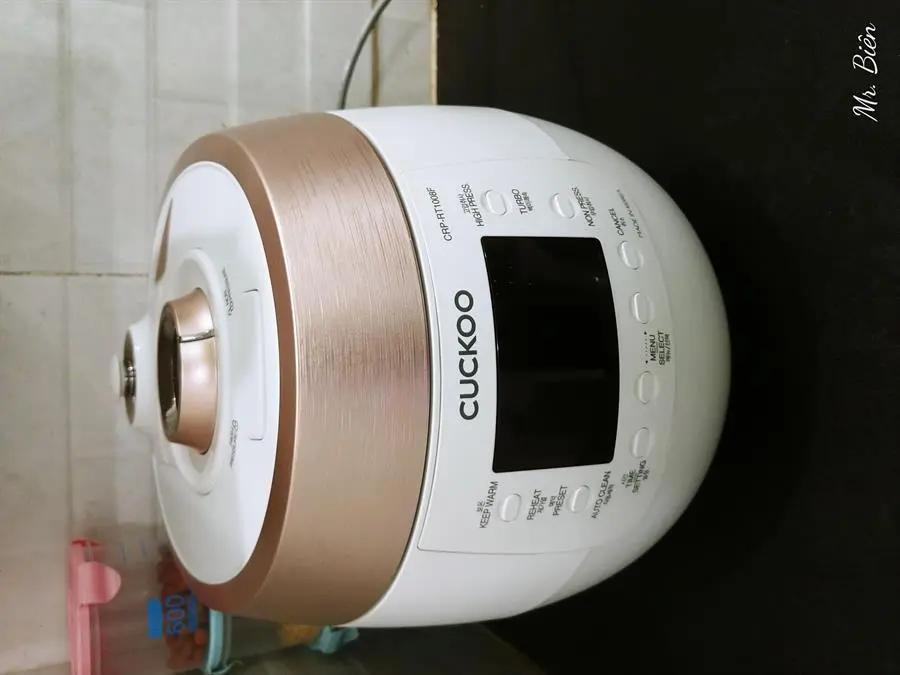 Khách hàng review Nồi cơm điện tử áp suất Cuckoo 1.8 lít CRP-RT1008F/WHPGVN 1