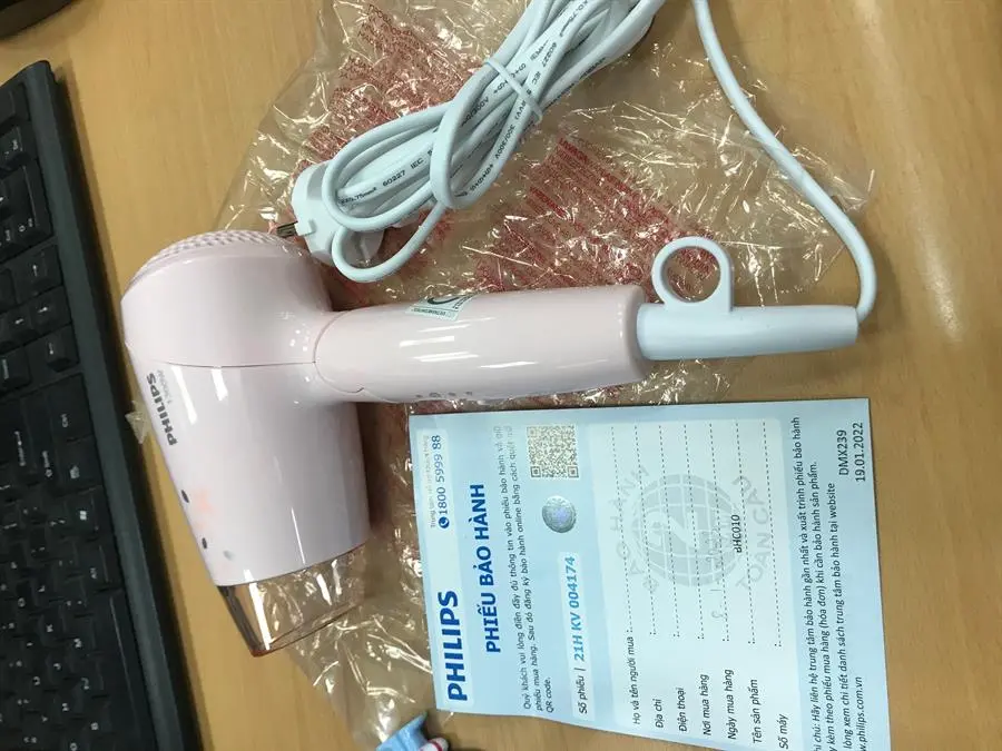 Khách hàng review Máy sấy tóc Philips BHC010 3
