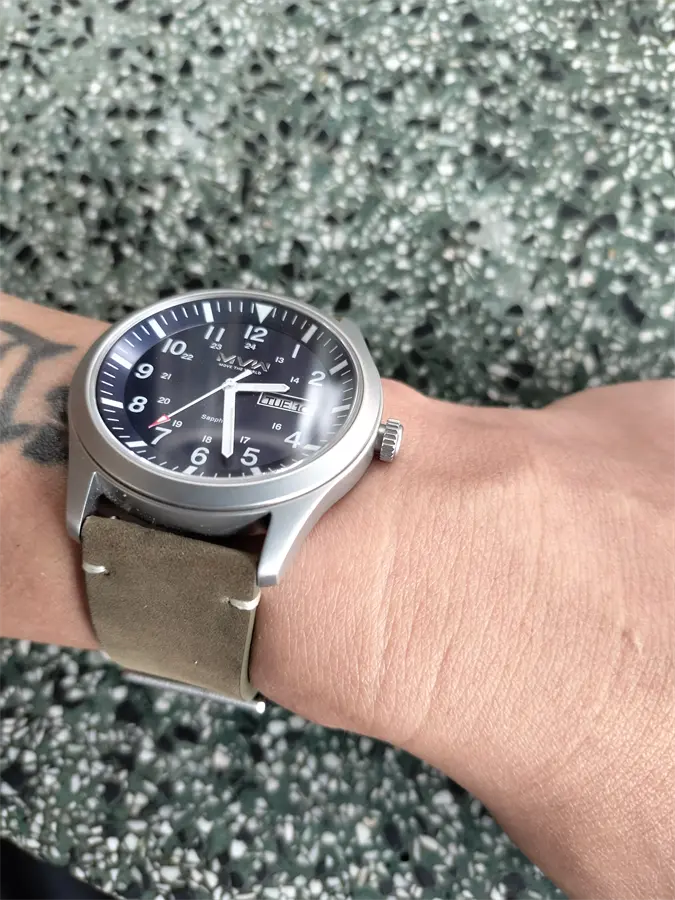 Khách hàng review Đồng hồ MVW 42 mm Nam MP004-02 1