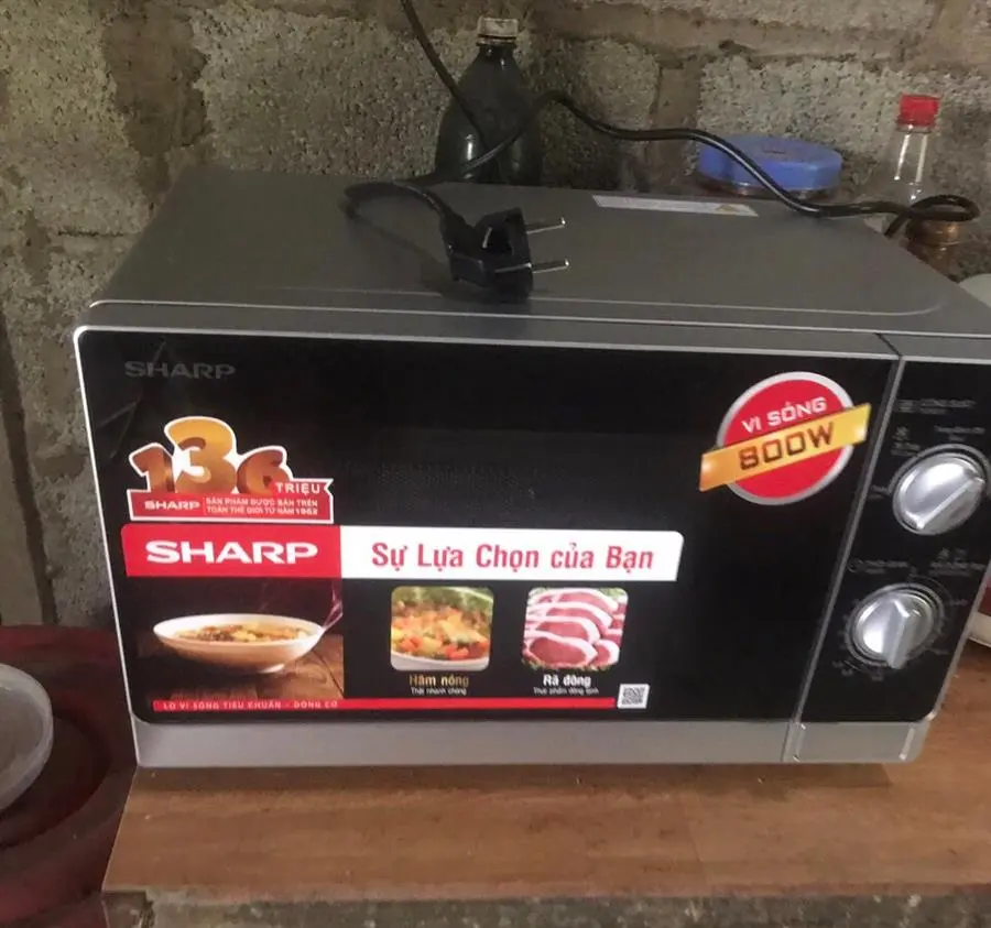 Khách hàng review Lò vi sóng Sharp R-205VN(S) 20 lít 9