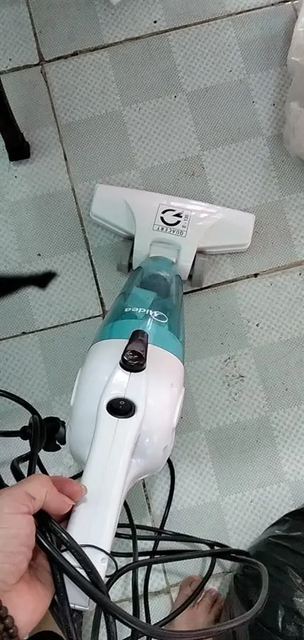 Khách hàng review Máy hút bụi cầm tay Midea MVC-SC861B 8