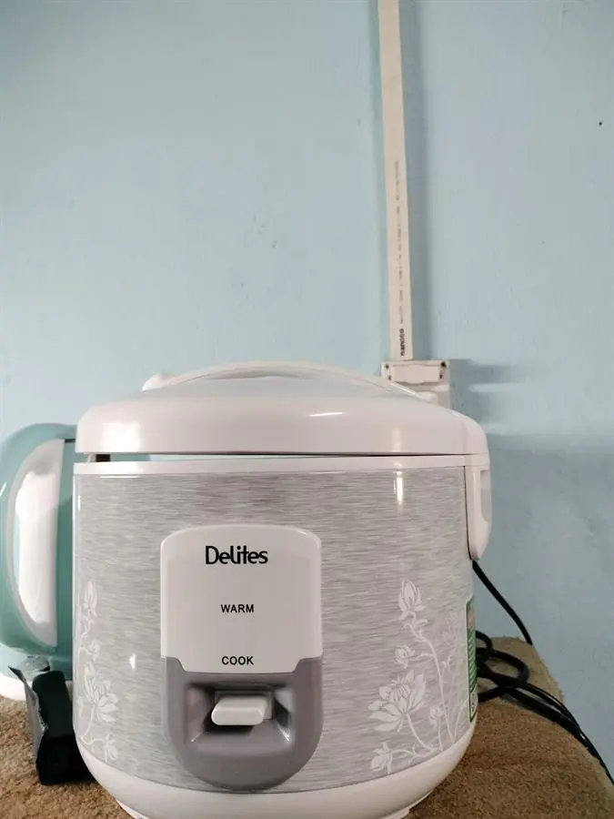 Khách hàng review Nồi cơm nắp gài Delites 1.8 lít NCG1805 25