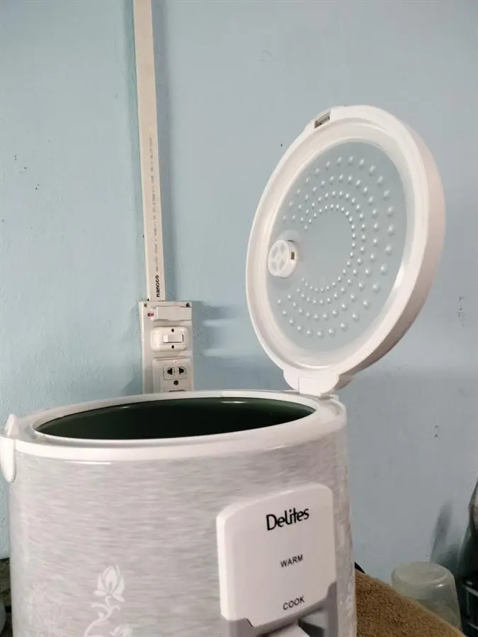 Khách hàng review Nồi cơm nắp gài Delites 1.8 lít NCG1805 26