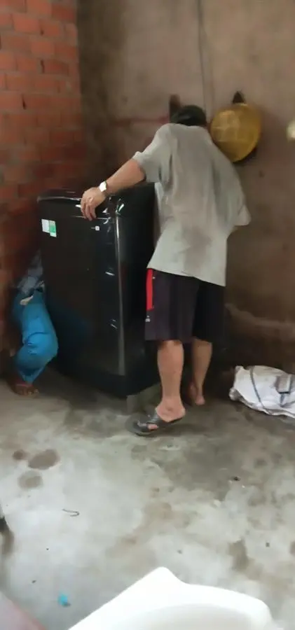 Khách hàng review Máy giặt Samsung Inverter 12 kg WA12T5360BV/SV 9