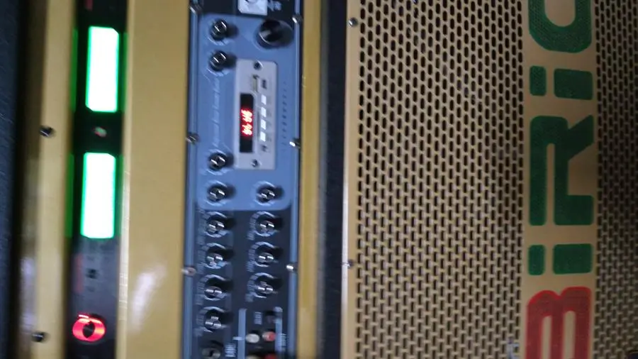 Khách hàng review Loa điện karaoke Birici MX-700 450W 11