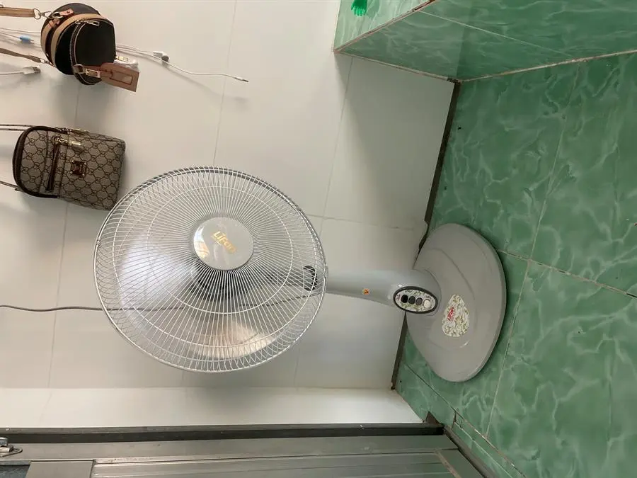 hách hàng review Quạt lửng Lifan 3 cánh QL-216 45W 6