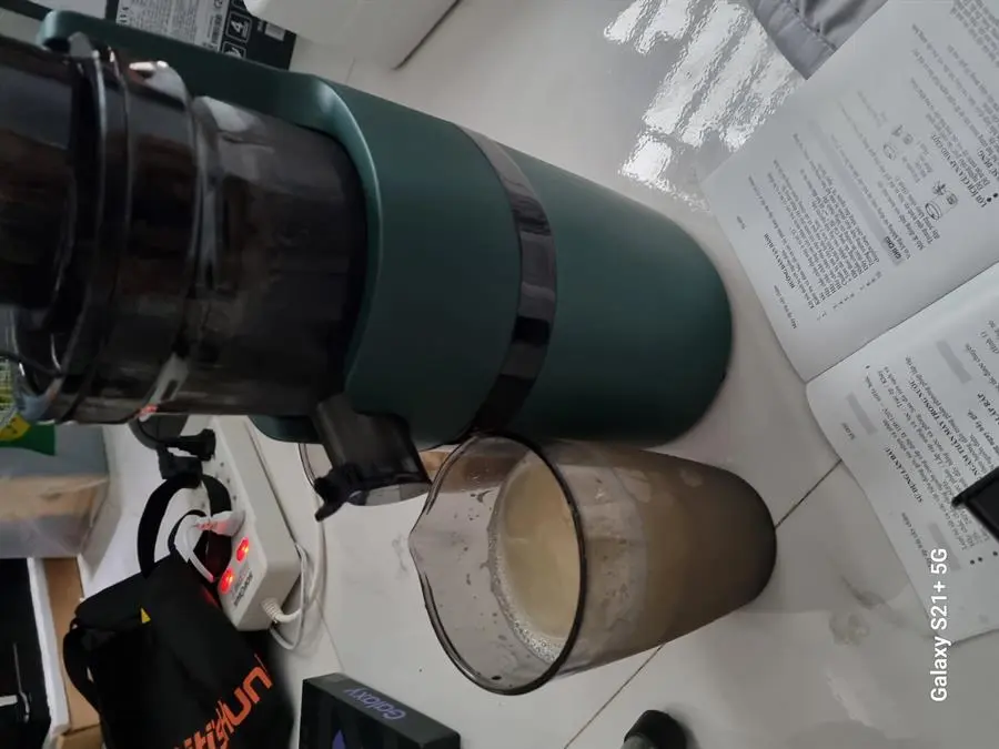 Khách hàng review Máy ép chậm AVA SJ-009 21